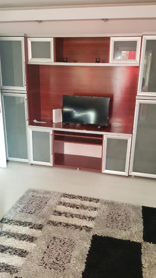 Apartament B Orizont Bacău Екстериор снимка